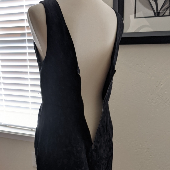 NWT BCBG MaxAzria mid length dress - Picture 6 of 8